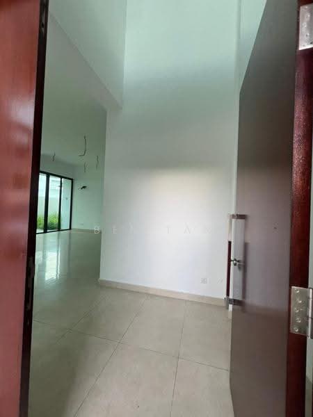 Rumah Berkembar untuk Dijual di Subang Jaya (Selangor) - Ben Tan - PropertyGuru.com.my