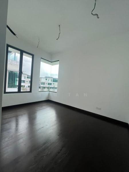 Rumah Berkembar untuk Dijual di Subang Jaya (Selangor) - Ben Tan - PropertyGuru.com.my