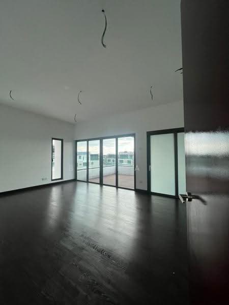 Rumah Berkembar untuk Dijual di Subang Jaya (Selangor) - Ben Tan - PropertyGuru.com.my