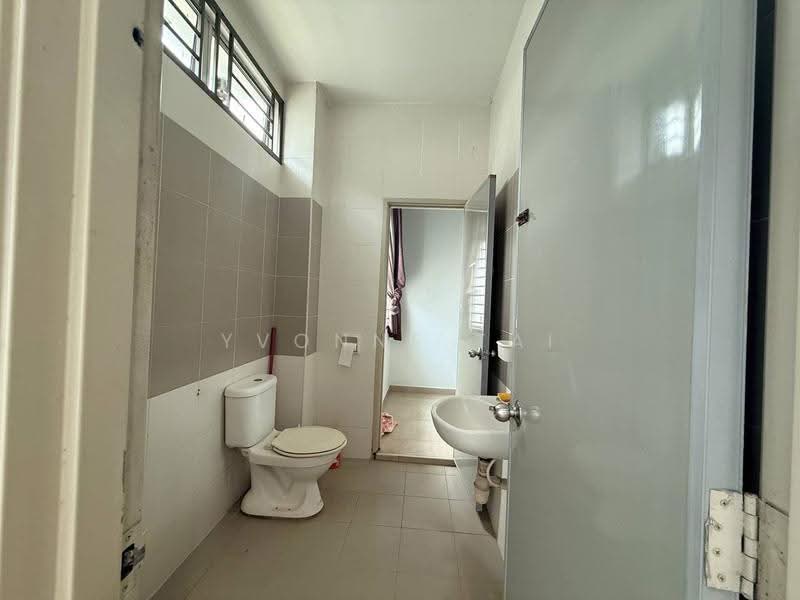 Rumah Teres 2-Tingkat untuk Dijual di Taman Nusa Sentral (Iskandar Puteri (Nusajaya)) - Yvonne Tai - Bathroom - PropertyGuru.com.my