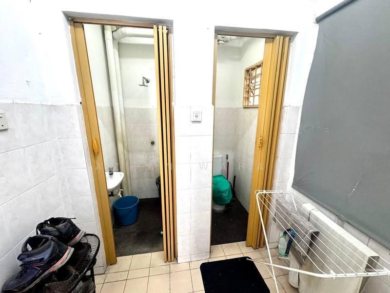 Pangsapuri untuk Dijual di Bandar Baru Ampang - Azean Wahab - Bathroom - PropertyGuru.com.my