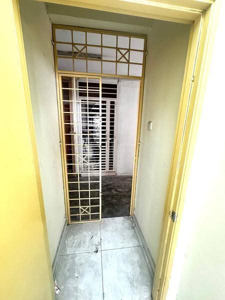 Pangsapuri untuk Dijual di Bandar Baru Ampang - Azean Wahab - Entrance - PropertyGuru.com.my