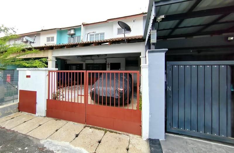 Rumah Teres 2-Tingkat untuk Dijual di Taman Garing Utama (Rawang) - Heo Wai Kien - Exterior - PropertyGuru.com.my