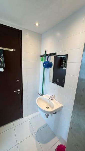 Service Residence for Rent at Trefoil @ Setia City - Alwin Lee - Bathroom - PropertyGuru.com.my