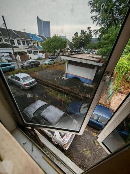 Rumah Teres 2-Tingkat untuk Dijual di BANDAR PUCHONG JAYA (Puchong) - Daniel Ong - Exterior - PropertyGuru.com.my