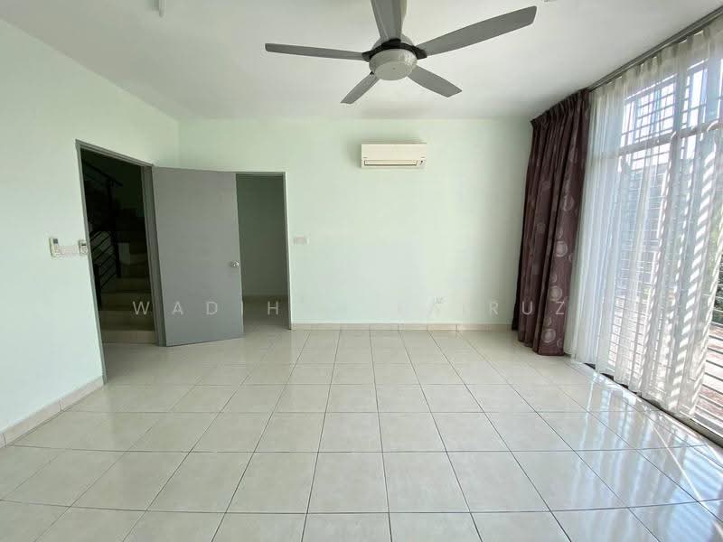 3-storey Terraced House for Sale in Kajang (Selangor) - Wadihan Fairuz - Interior - PropertyGuru.com.my