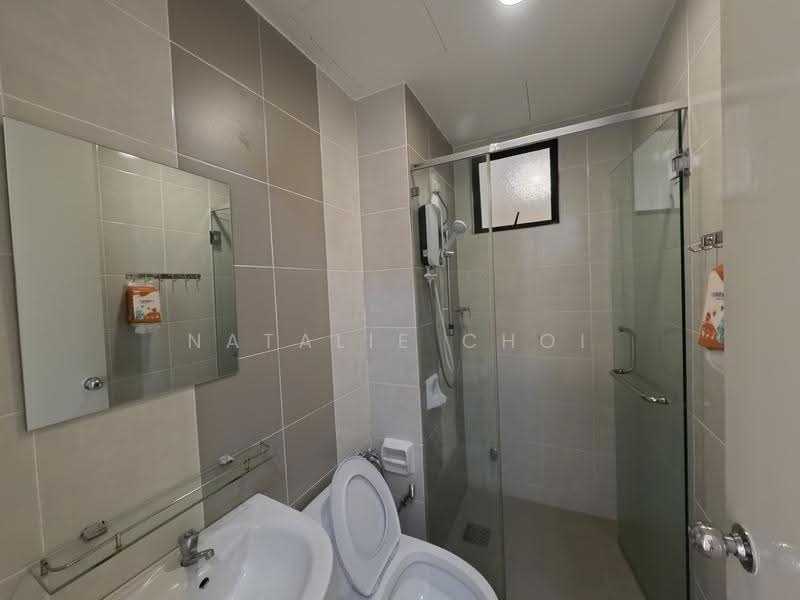 Kondominium untuk Dijual di Upper East @ Tiger Lane - Natalie Choi - Bathroom 1 - PropertyGuru.com.my