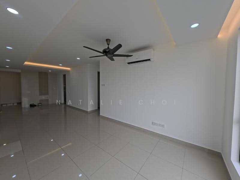 Kondominium untuk Dijual di Upper East @ Tiger Lane - Natalie Choi - Living area - PropertyGuru.com.my