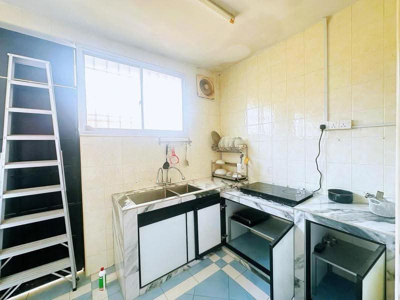 Rumah Teres 1-Tingkat untuk Disewa di Taman Setia Indah (Tebrau) - Alanis Lee - Kitchen - PropertyGuru.com.my