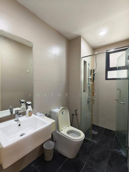 Kediaman Servis untuk Disewa di Sunway Citrine Residences - Joline Lee - Bathroom - PropertyGuru.com.my