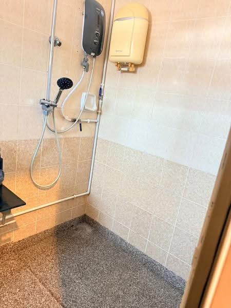Rumah Teres 2-Tingkat untuk Dijual di Taman Seri Murni (Butterworth) - Zack Lee - Bathroom - PropertyGuru.com.my
