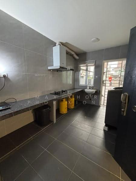 Semi-Detached House for Sale in Bandar Parklands (Klang) - Max Khor Phor xiong - PropertyGuru.com.my