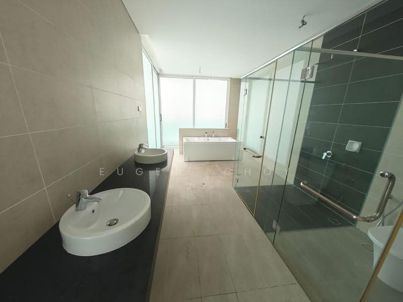 Rumah Banglo untuk Dijual di Bandar Kinrara Seksyen 1 (Bandar Kinrara) - Eugene Choy - Bathroom - PropertyGuru.com.my