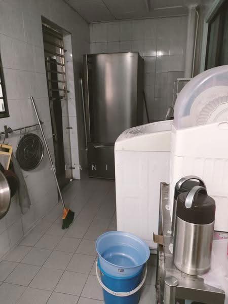 Rumah Teres 1-Tingkat untuk Disewa di Taman Johor Jaya (Johor Bahru) - Alanis Lee - Kitchen - PropertyGuru.com.my