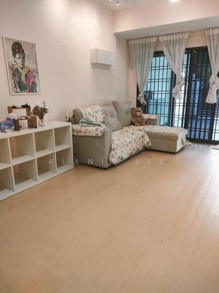 Rumah Teres 1-Tingkat untuk Disewa di Taman Johor Jaya (Johor Bahru) - Alanis Lee - Living Room - PropertyGuru.com.my