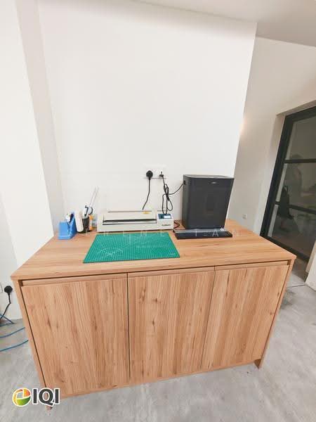 Pejabat untuk Disewa di George Town (Penang) - Serene Tan - Ground Floor-Laminator/Shredder Station - PropertyGuru.com.my
