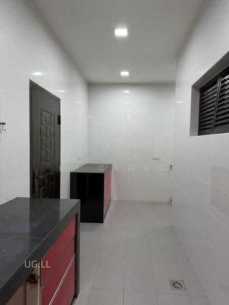 2-storey Terraced House for Sale in Kota Bayuemas (Klang) - KH Chong - Kitchen - PropertyGuru.com.my
