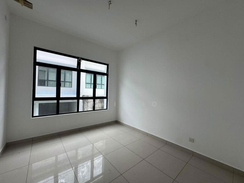 Semi-Detached House for Sale in Bandar Putra Kulai (Kulai) - Sumi Tio - Interior - PropertyGuru.com.my