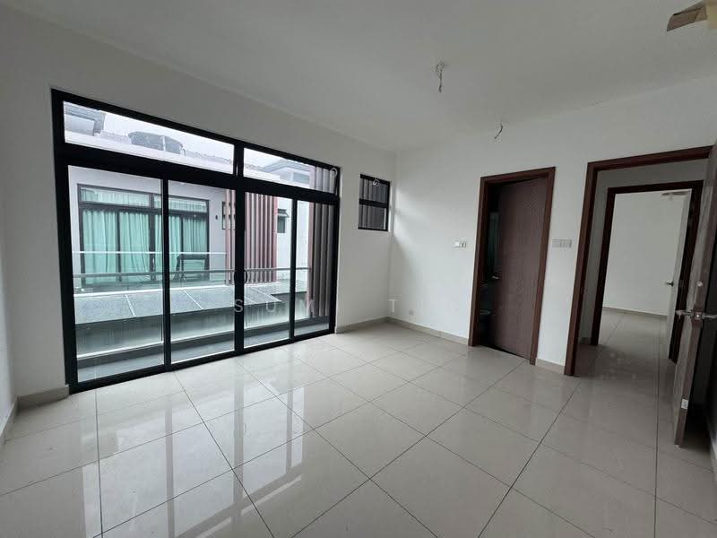 Semi-Detached House for Sale in Bandar Putra Kulai (Kulai) - Sumi Tio - PropertyGuru.com.my