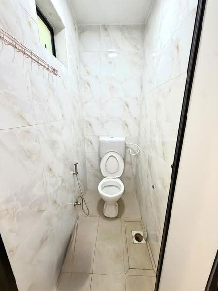Rumah Teres 1-Tingkat untuk Dijual di Taman Melodies (Johor Bahru) - Jeff Ang - Bathroom - PropertyGuru.com.my
