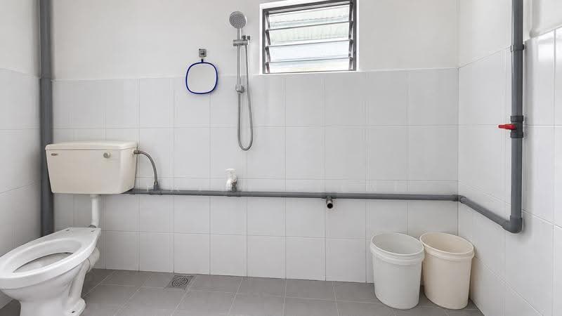 Rumah Flat untuk Dijual di Pangsapuri PKNS - Fatin Azemi - Bathroom - PropertyGuru.com.my