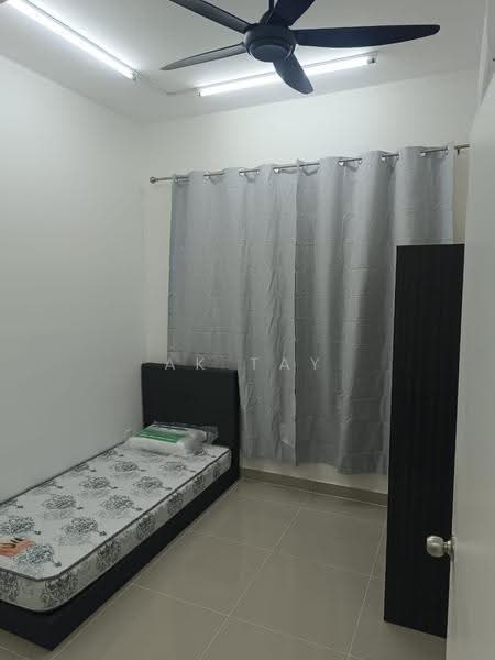 Kediaman Servis untuk Disewa di MKH Boulevard II - AK TAY - Bedroom - PropertyGuru.com.my