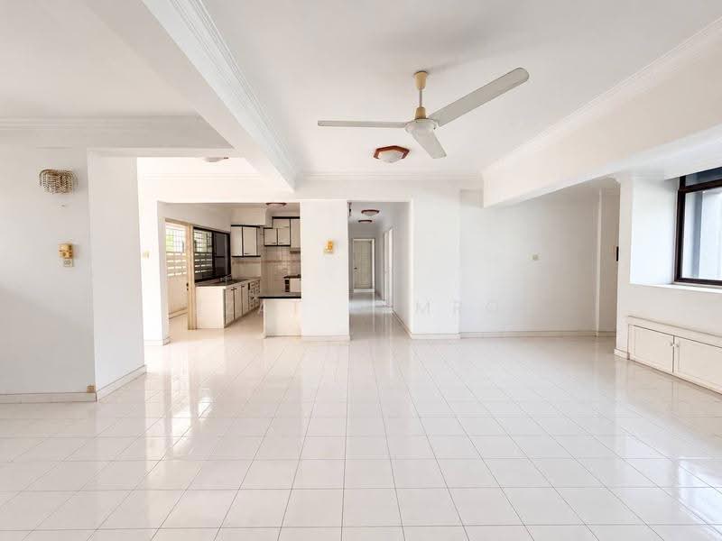 Condominium for Sale at Menara Impian - Izzat Zamros - Kitchen - PropertyGuru.com.my