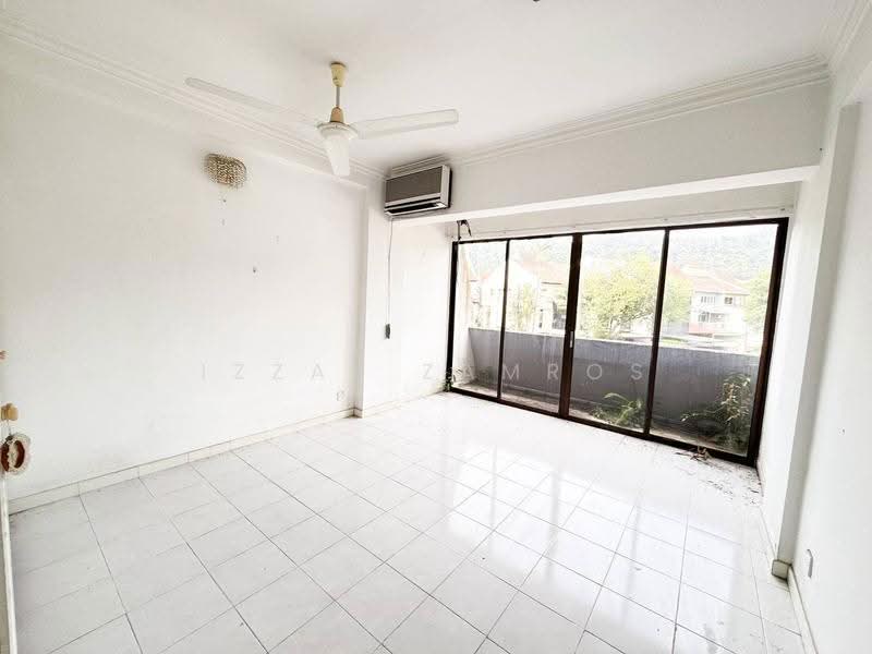 Condominium for Sale at Menara Impian - Izzat Zamros - Balcony - PropertyGuru.com.my