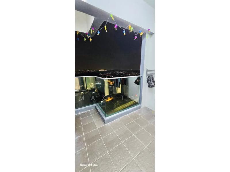 Kediaman Servis untuk Disewa di Silk Residence - Max Tai - Balcony - PropertyGuru.com.my