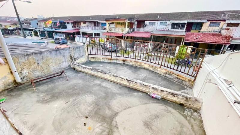 Rumah Teres 2-Tingkat untuk Dijual di Kajang (Selangor) - Zairul Asrah Zulkefli - Exterior - PropertyGuru.com.my