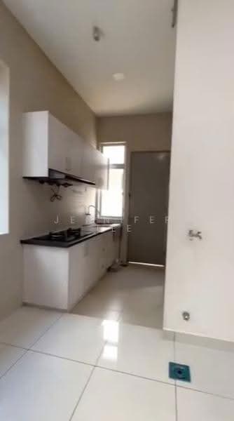 Rumah Berkembar untuk Dijual di Areca Rimbunan (Kepong) - Jennifer Tee - Kitchen - PropertyGuru.com.my