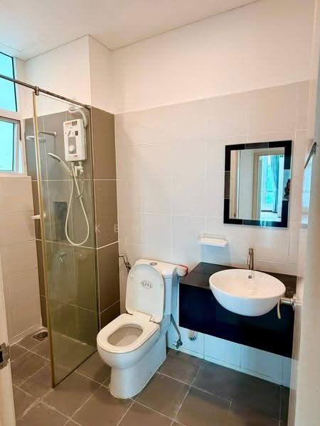 Kondominium untuk Disewa di One Medini - Kennedy Looi - Bathroom - PropertyGuru.com.my