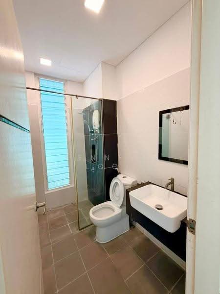 Kondominium untuk Disewa di One Medini - Kennedy Looi - Bathroom - PropertyGuru.com.my