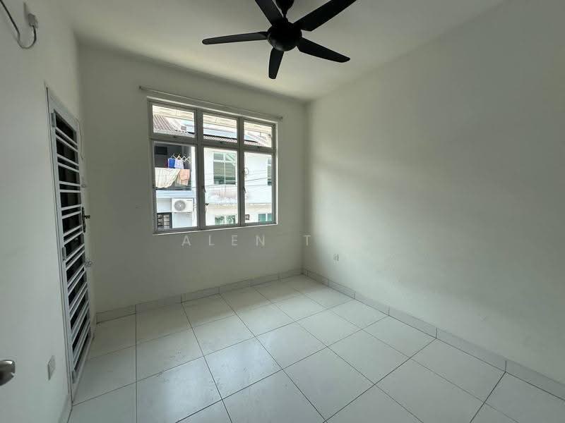 Rumah Teres 2-Tingkat untuk Dijual di Skudai (Johor) - Alen Tan - Interior - PropertyGuru.com.my