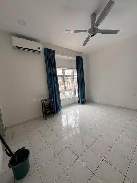 Rumah Teres 2-Tingkat untuk Dijual di Bandar Mahkota Cheras (Cheras) - KAREN SIA - Living Room - PropertyGuru.com.my