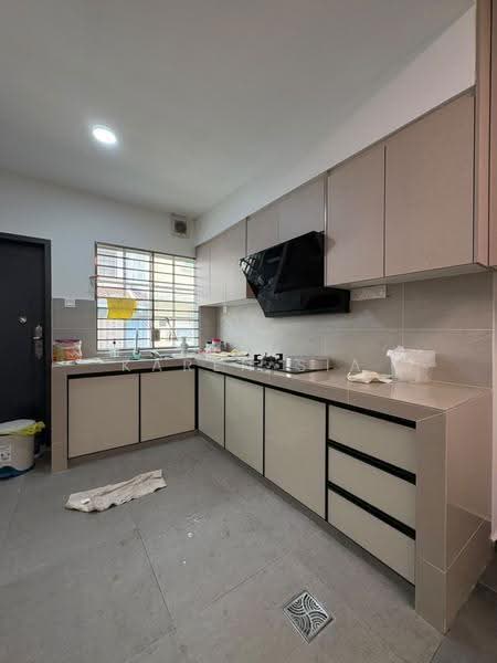 Rumah Teres 2-Tingkat untuk Dijual di Bandar Mahkota Cheras (Cheras) - KAREN SIA - Kitchen - PropertyGuru.com.my
