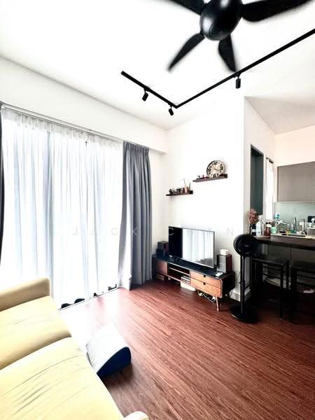 Kediaman Servis untuk Dijual di Fortune Centra - Jack Chan - Living Room - PropertyGuru.com.my