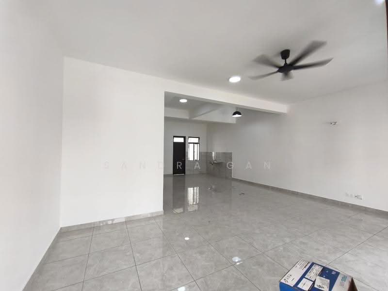 Rumah Teres 2-Tingkat untuk Disewa di Taman Impian Emas (Skudai) - Sandra Gan - Living Room - PropertyGuru.com.my