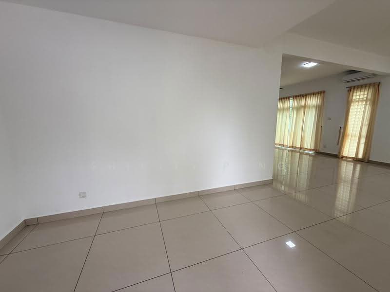 Rumah Berkembar untuk Dijual di Taman Nusa Idaman (Iskandar Puteri (Nusajaya)) - Shirley Pang - Living Room - PropertyGuru.com.my