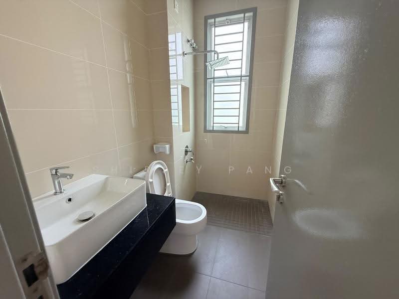 Rumah Berkembar untuk Dijual di Taman Nusa Idaman (Iskandar Puteri (Nusajaya)) - Shirley Pang - Bathroom - PropertyGuru.com.my