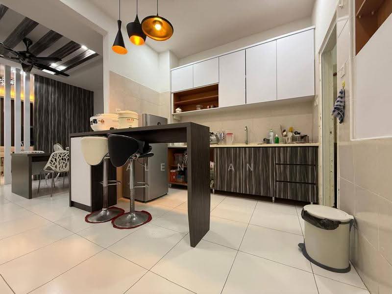 Rumah Teres 2-Tingkat untuk Dijual di Taman Pulai Hijauan (Skudai) - Alen Tan - Kitchen - PropertyGuru.com.my