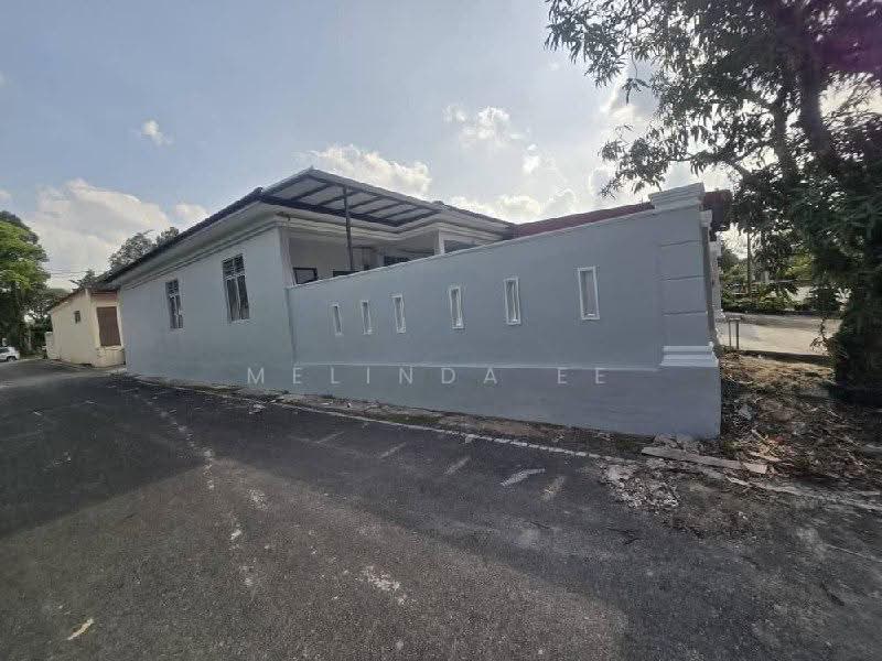 1-storey Terraced House for Sale in Bandar Putra Kulai (Kulai) - Melinda Ee - Exterior - PropertyGuru.com.my