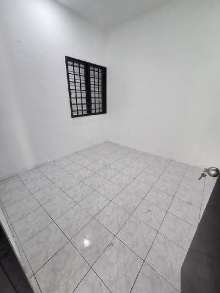 1-storey Terraced House for Sale in Bandar Putra Kulai (Kulai) - Melinda Ee - PropertyGuru.com.my