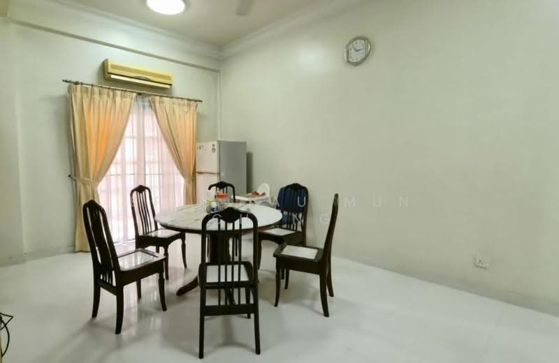 Semi-Detached House for Sale in Petaling Jaya (Selangor) - Eric Lau Mun Chung - Dining Room - PropertyGuru.com.my
