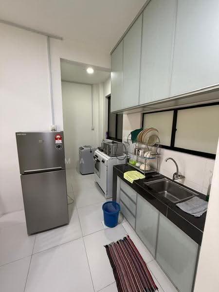 Condominium for Rent at Treetops Residence - May Loo - Kitchen - PropertyGuru.com.my