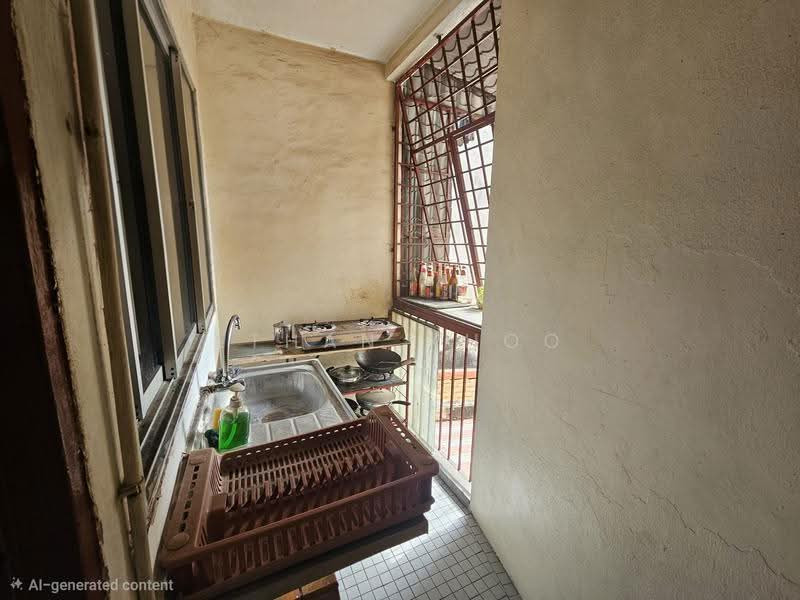 Townhouse for Sale in Taman Megah Emas (Petaling Jaya) - Ethan Khoo - Kitchen - PropertyGuru.com.my