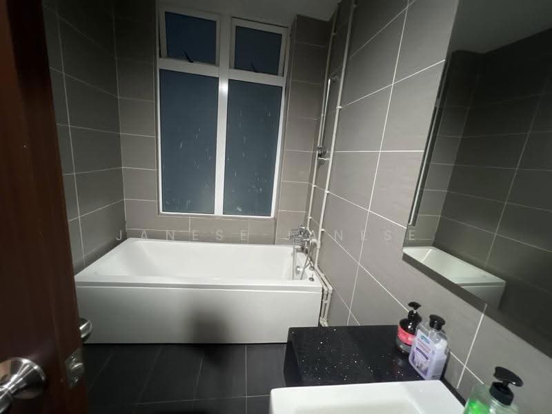 Condominium for Rent at KSL D'Esplanade Residence - Janese Janese - Bathroom - PropertyGuru.com.my