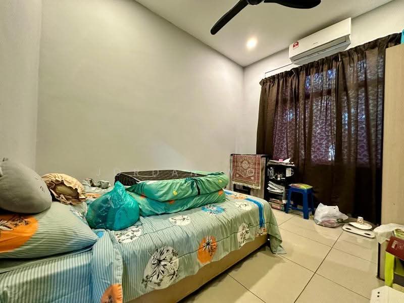 Rumah Teres 2-Tingkat untuk Disewa di Johor Bahru (Johor) - Jordan Wong - Bedroom - PropertyGuru.com.my