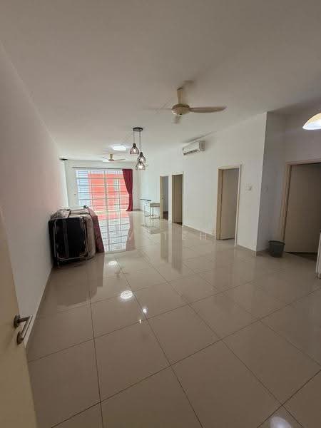 Apartment for Rent at Nusa Heights (Nusa Puncak) - UV Teh - Living Room - PropertyGuru.com.my