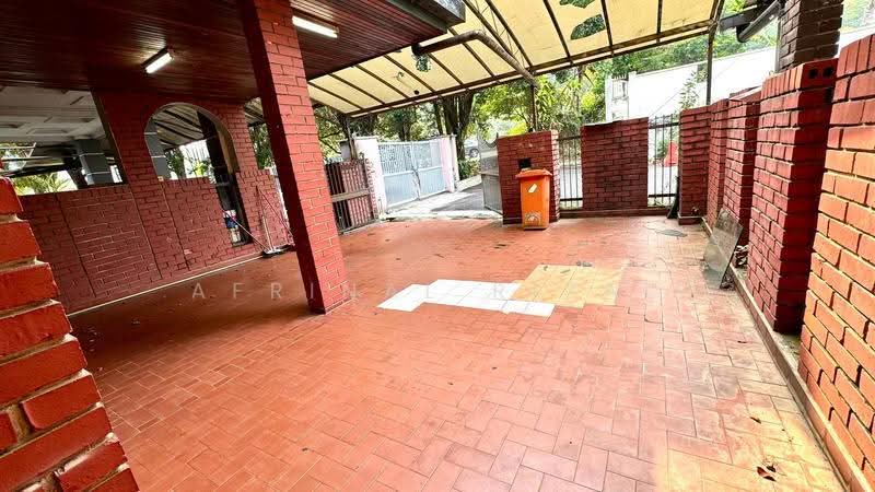 Rumah Teres 2.5-Tingkat untuk Dijual di Seksyen 11 (Shah Alam) - Afrinal Rizal - Exterior - PropertyGuru.com.my